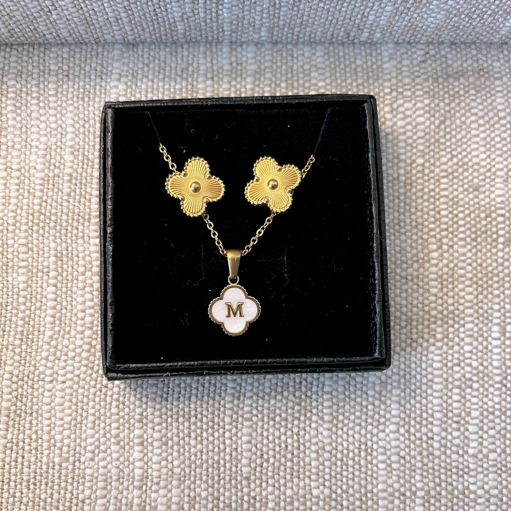 Jewelry Set New with tags fantasy jewelry